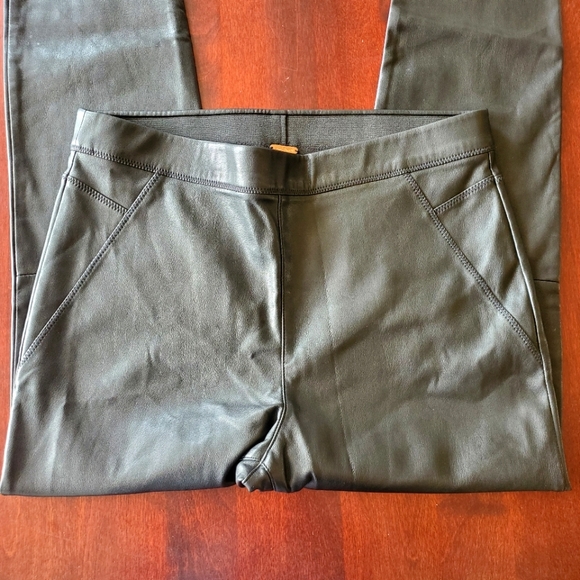 Free People Vegan Leather Leggings In Size 30 - Picture 5 of 6